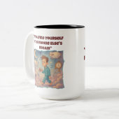 他人の夢の中で自分自身を見つける ツートーンマグカップ (正面左)