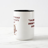 他人の夢の中で自分自身を見つける ツートーンマグカップ (中央)