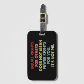 他人の平等な権利は権利の減少を意味しない ラゲッジタグ (正面縦)