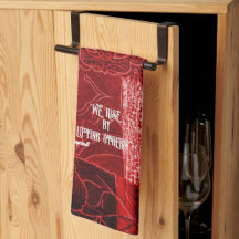 他人を高みへと導くことで 自分も高みへ Kitchen Towel 赤いパッチワーク