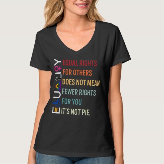 他者の平等な平等の権利はLgbt Humaを支持する Tシャツ (正面)