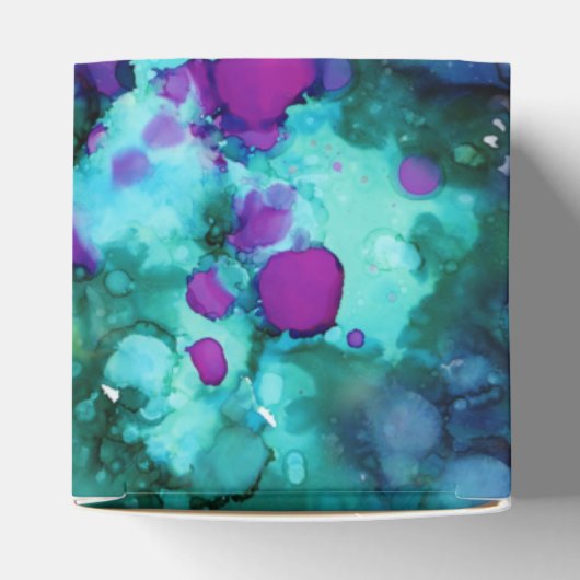 以下の謎の謎の発見 フェイバーボックス (上部)