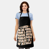 以前はミニバクールージョンで議論していた エプロン (着用した状態)