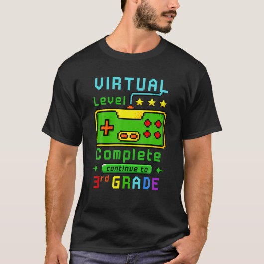 仮想レベルの完全3級ゲーマーSchに戻る Tシャツ (正面)