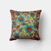 仮想風変わりの花、暗い赤に青みがかった花びら クッション (裏面)