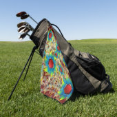 仮想風変わりの花、暗い赤に青みがかった花びら ゴルフタオル (グリーン)