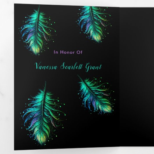 仮装と羽毛スウィート16パーティの招待状 三つ折り招待状 (内部最初)