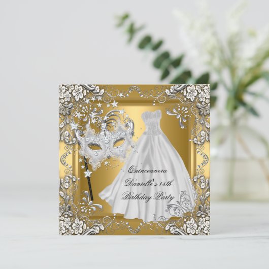 仮装キンセアニェラ15番誕生日マスク金ゴールド 招待状 (スタンド正面)