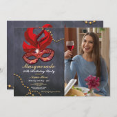 仮装バースデーパーティー金ゴールド赤いマスクフォト 招待状 (正面/裏面)