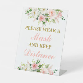 仮面を衣服して 台座サイン