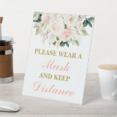 仮面を衣服して 台座サイン (インサイチュ)