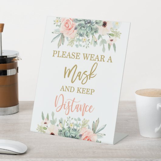 仮面を衣服して 台座サイン (インサイチュ)