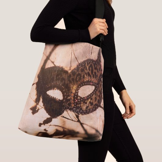 仮面舞踏会の十字の体のトート クロスボディバッグ (クローズアップ)