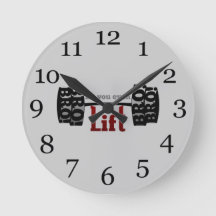 仲間のバーバルベルも持ち上げる？