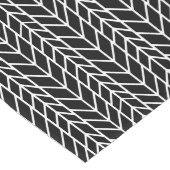 任意のカスタムカラーと白ヘリアステカンボーンパターン ロングテーブルランナー (コーナー)