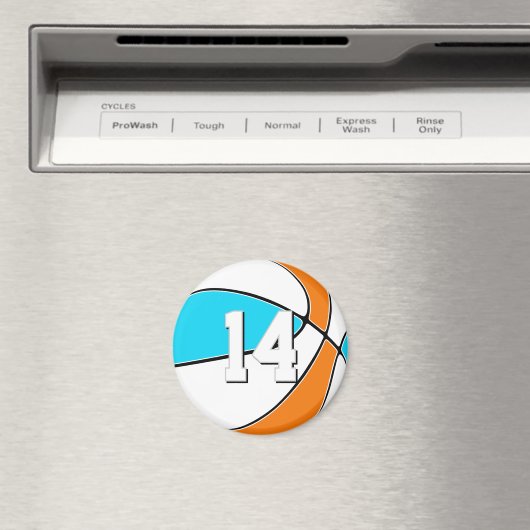 任意のチームカラーとジャージ番号のバスケットボール マグネット (インサイチュ (食洗機))