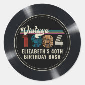 任意のパーソナライズされた年齢のヴィンテージカスタムフォト誕生日 ラウンドシール (正面)