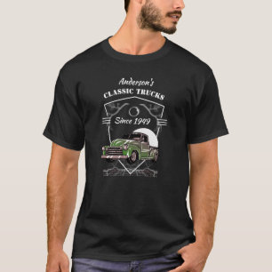任意の名前のクラシックトラック日付緑の山形のピックアップ Tシャツ