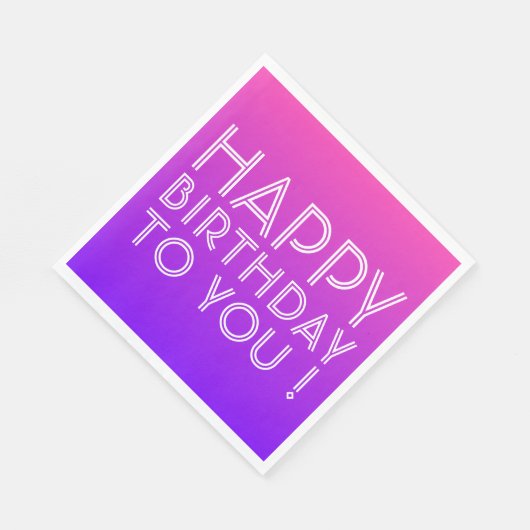 任意の名前の編集可能ハッピーバースデーピンク紫グラデーション スタンダードランチョンナプキン (角)