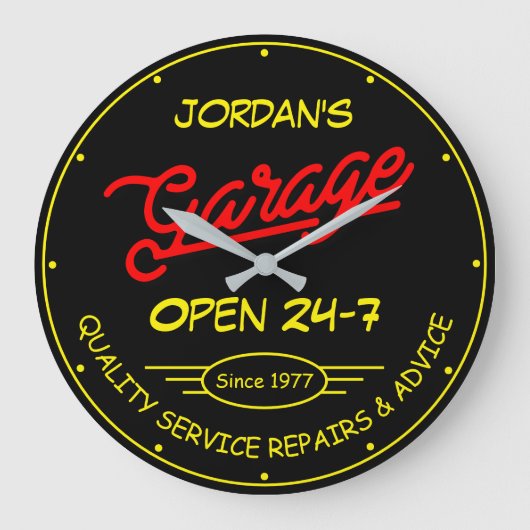 任意の名前ガレージ日付黄色赤レトロ黒 ラージ壁時計 (正面)