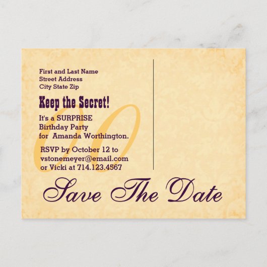 任意の年のサプライズ誕生日日付を保存する紫a1 案内ポストカード (裏面)