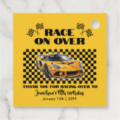 任意の年齢の上でレース誕生日イエロースポーツカー フェイバータグ (裏面)