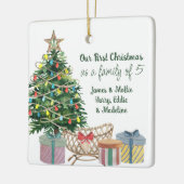 任意の数のクリスマスツリーとクリブの写真家族 セラミックオーナメント (左)