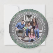 任意の文字クリスマスグリーン&ウッド2フォトラウンド シーズンカード (正面)