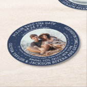 任意の文字結婚式の日付を保存するPhoto Navy & White ラウンドペーパーコースター (アングル)