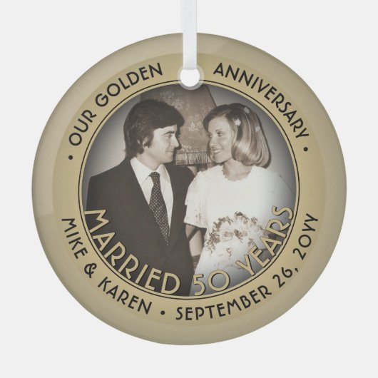 任意の文字1フォトゴールデン結婚50周年 ガラスオーナメント (正面)