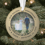 任意の文字2フォトゴールデン結婚50周年 オーナメント<br><div class="desc">楽し祝い50周年を記念し結婚てカスタム2枚の写真「50年結婚した」のブラックと金ゴールドの周りのアクリルのクリスマス装飾を飾る。このテンプレート上のすべての文字と画像シンプルは、パーソナライズする違うために前面と背面で同じまたは可能である。(IMAGE & 文字デザイン TIPS: 1)文言の位置を調整するには、最初または最後に宇宙を追加する。2)写真を正確に中央に配置するには、Zazzleのウェブサイトにアップロードする前に正方形の形にトリミングする。 デザインはフェイク金ゴールドホイル縁ど、スタイリッシュヴィンテージアートのスタイルタイポグラフィ、カップルの名前と日付、あなたの選択の2つの写真を備えている。この&モダンのユニーク記念結婚品は、クリスマスの家庭の装飾にエレガントtouchを追加する。金ゴールドは金属箔ではなく印刷色であることに注意して下さい。50周年おめでとうございます！前面の写真の例はTim Staggeによる(UnsplashのSource: @tim_stagge)。</div>