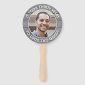 任意の誕生日2写真シンプルグレーフェイクウッドラウンド ハンドファン (裏面)