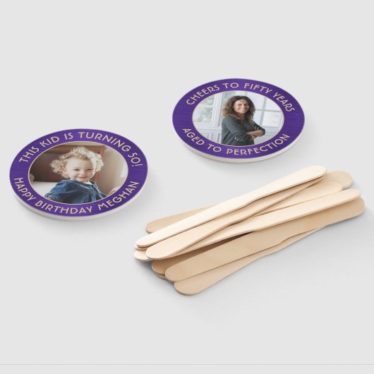 任意の誕生日2写真ブラシ付き紫&金ゴールドラウンド ハンドファン (組立なし)