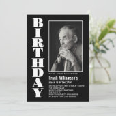 任意モダンの年齢の白黒写真の誕生日パーティー 招待状 (スタンド正面)