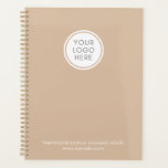 企業のロゴノートブックプランナーとビジネス情報 プランナー手帳<br><div class="desc">ロゴと企業のビジネス情報を含むこのノートブックを自分のものにする。会社のロゴモダンや会社のスローガンや情報で簡単に更新できるミニマルスタイルのテンプレート。こもしの製品の救済パーソナライズが必要で連絡す。メッセージボタンを使って下さい。</div>