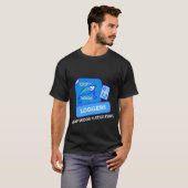 伐採屋は木を切る 魚を釣る Tシャツ (正面フル)