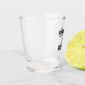 休息とイエス・サンデー ショットグラス (左)