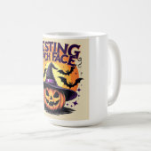 休息の魔女顔 – 面白いハロウィンカボチャ コーヒーマグカップ (正面右)