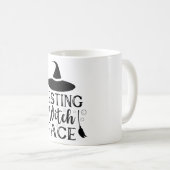 休息ウィッチ顔面白いハロウィーン引用文 コーヒーマグカップ (正面右)