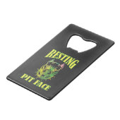 休息用ピット顔 クレジットカード栓抜き (正面アングル)