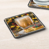 休日のドーナツ及びコーヒープラスチックかコルクのコースター コースター (左側)