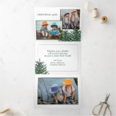 休日のフォトカード | クリスマスツリーの森 三つ折りクリスマスカード (内部)