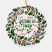 休日のリースオーナメント、ライトクリスマスを取得 セラミックオーナメント (正面)