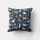 休日の予測できな動物とアイコンのパターン クッション (裏面)