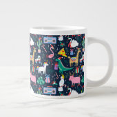 休日の予測できな動物とアイコンのパターン ジャンボコーヒーマグカップ (右)