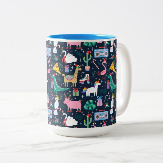 休日の予測できな動物とアイコンのパターン ツートーンマグカップ (正面右)