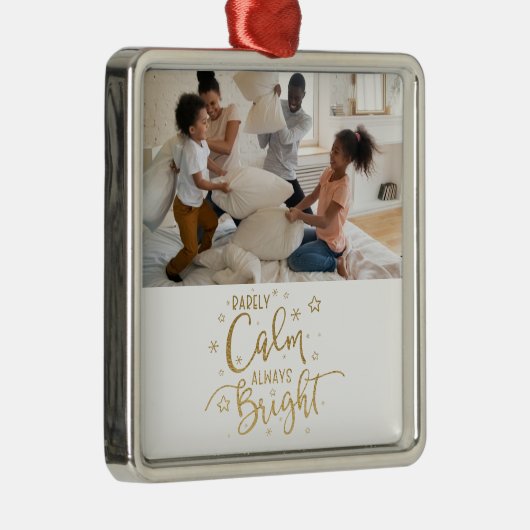 休日の写真おもしろいはめったに穏やかなクリスマス メタルオーナメント (右)