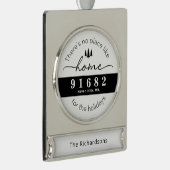 休日は家のような場所はない シルバープレートバナーオーナメント (右)