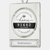 休日は家のような場所はない シルバープレートバナーオーナメント (左)