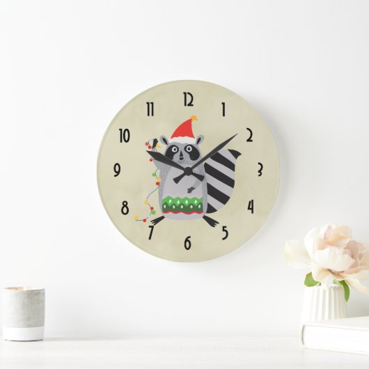 休日ライトを握っているクリスマスのアライグマ ラージ壁時計 (ホーム)